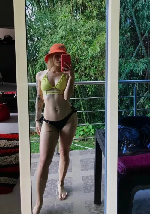 I need your lips against my skin 🥵♨️