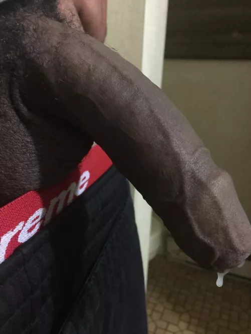 M 19 white Whitchurch Cardiff, wanting to arrange something with a nearby black king