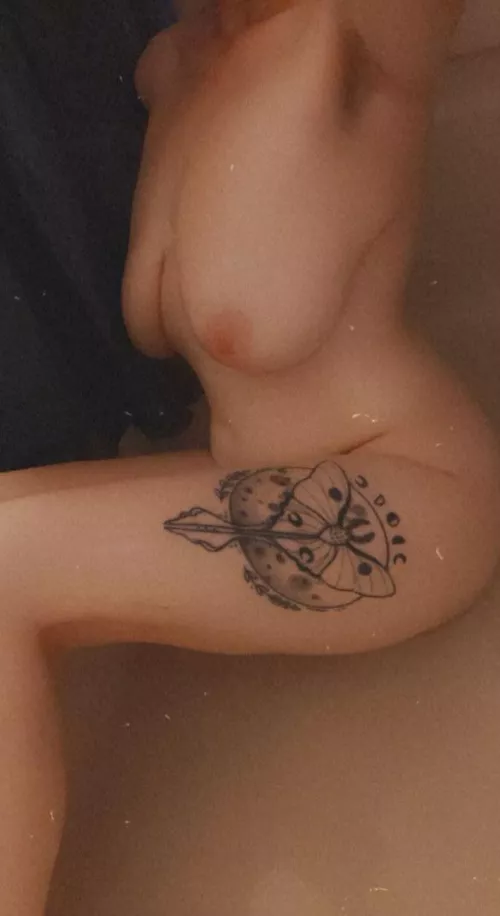 My girlfriend really just wants all of you to fuck her, and she loves hearing how you’re going to, will you fuck her?