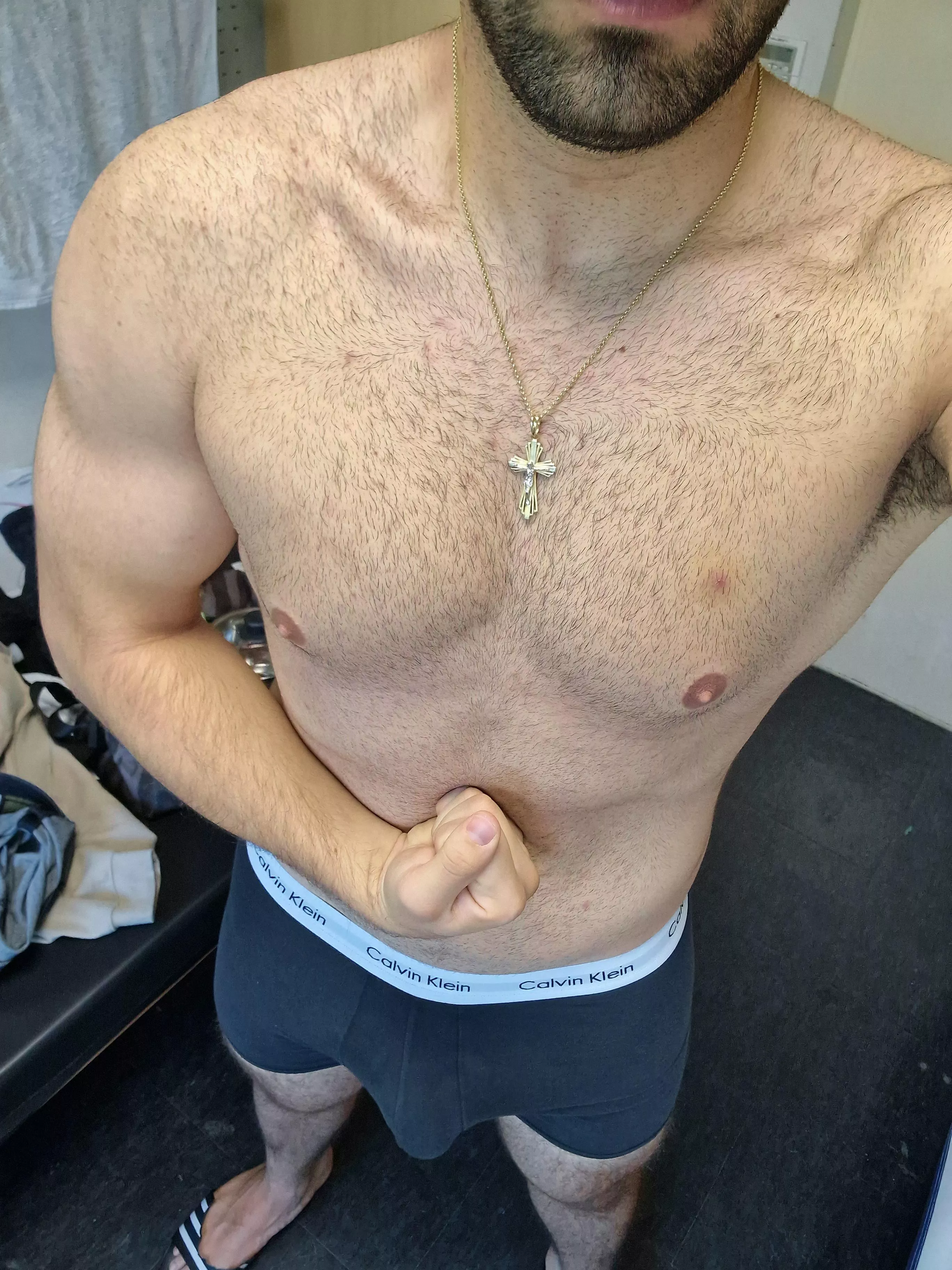 does this count? if not, my profile is packed with other pictures, don't be shy to hit me up