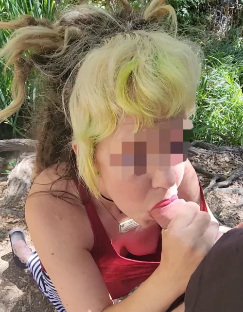 Every woman's prettier with a cock in her mouth. Prove me wrong 🤭