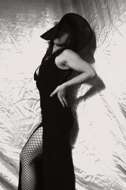 Follow me into the bedroom💋🥵