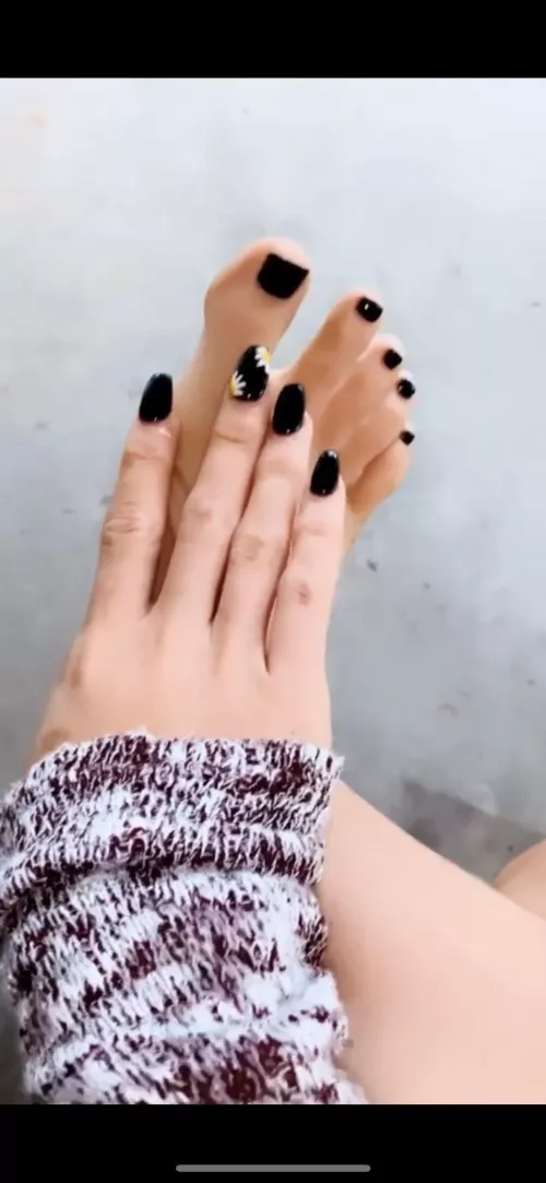 Fresh Pedi! Would you rub them or suck on them?