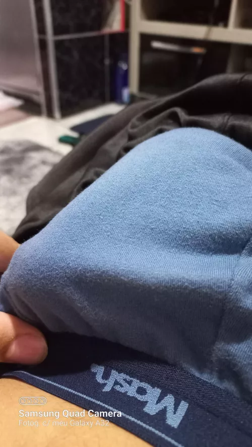 hey, i send this uncensored Photo for $1, chat me in dm