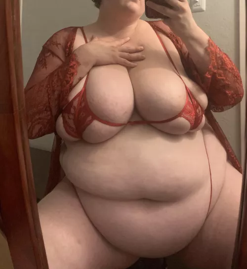 I love the color red. Do you?