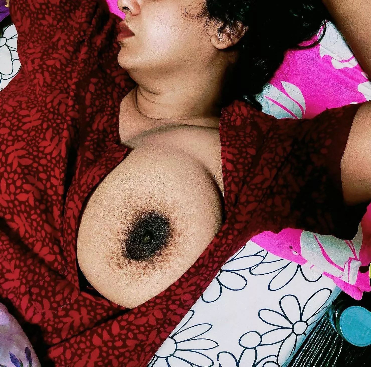 NSFW. hot wife