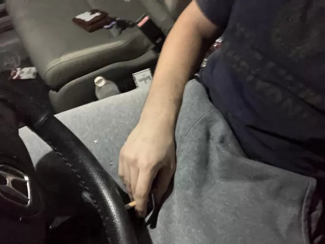 this is how it gets when i smoke for some reason :(