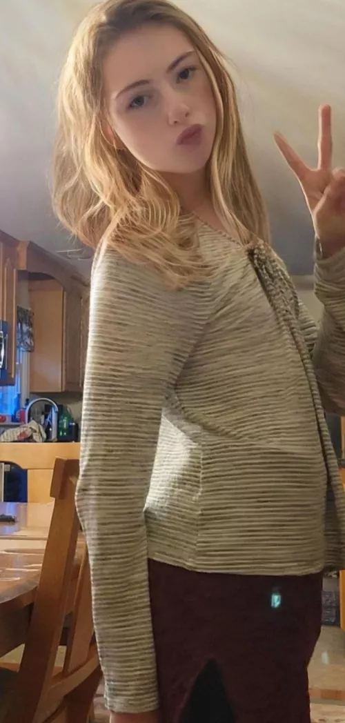 what you think tee hee 😜