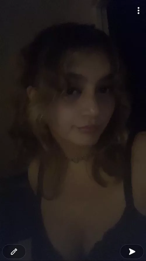 who can cum trib this big tit slut. dm for more