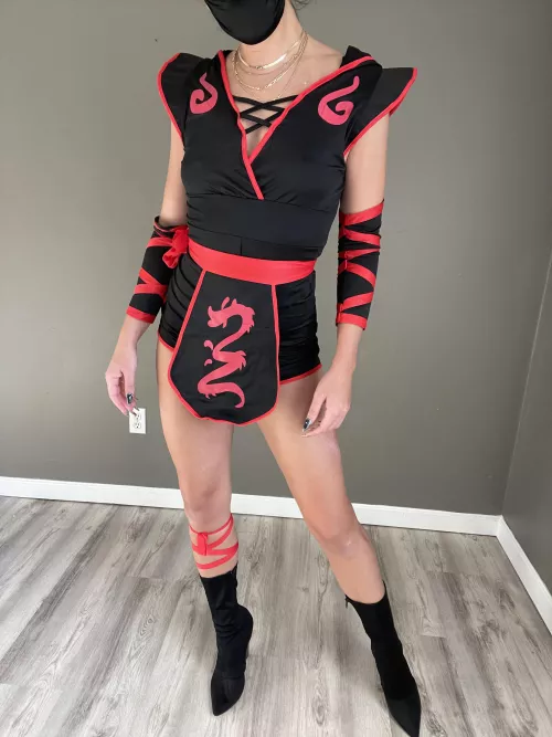 Who likes their legs toned and exxxtra long?