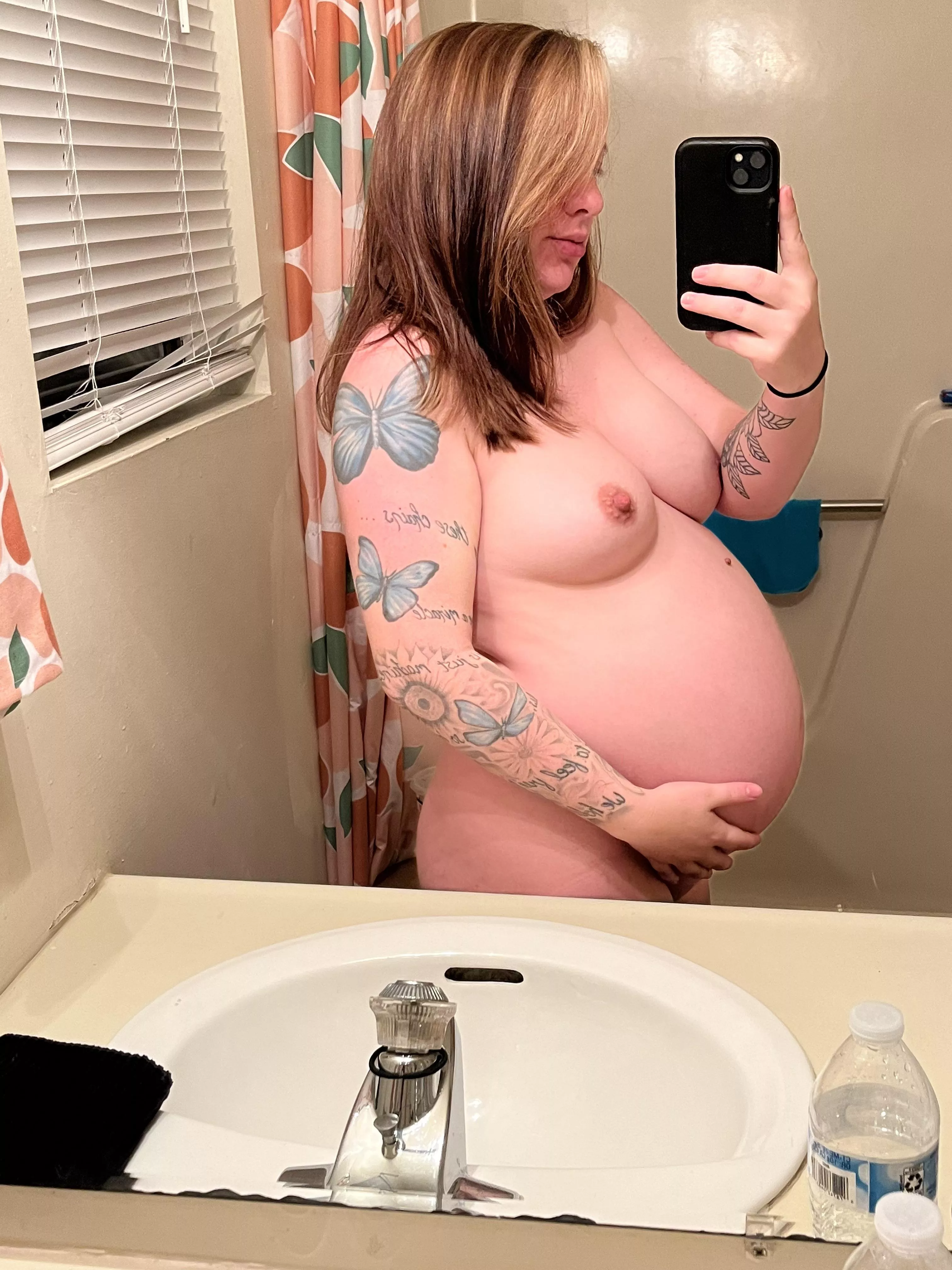 34 weeks 😉🥰