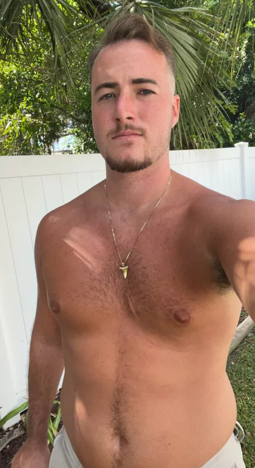 Body by rum - need to step it up some in the gym 😩