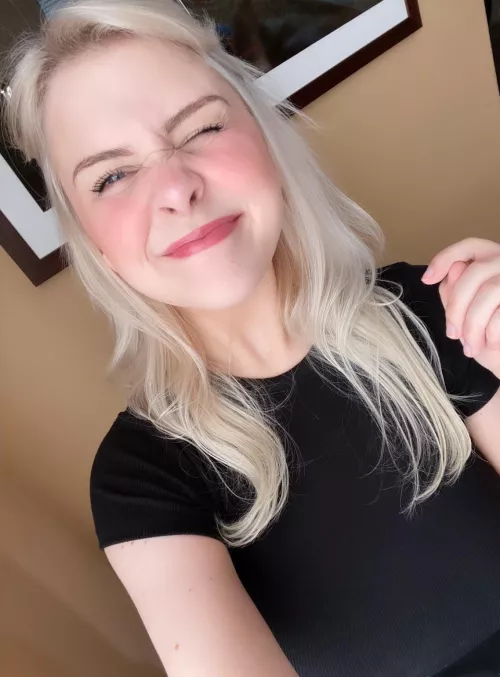 Cock her and if you can, cum on that waiting face, DM me