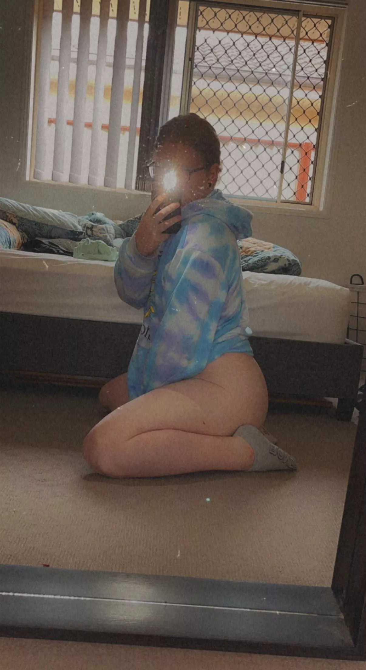Come cuddle?