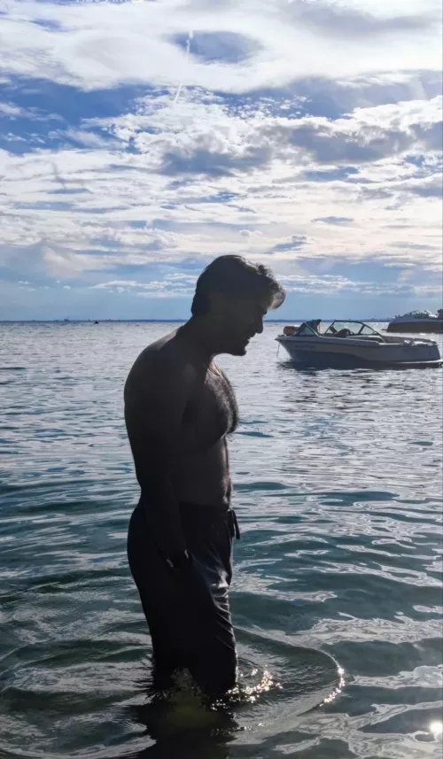 Felt confident about my fur and body this summer finally