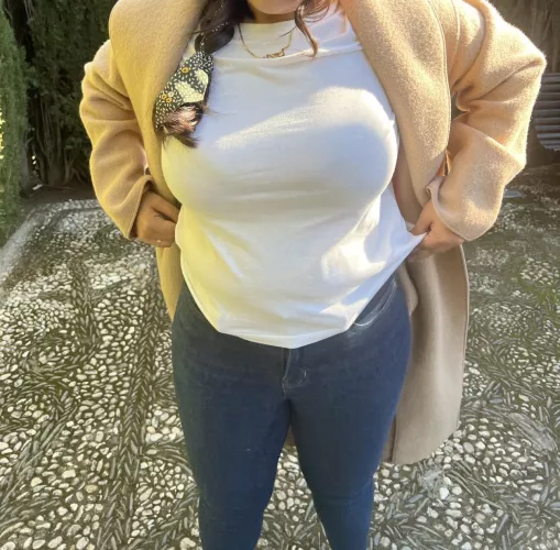 Looking for a long-term chat with a REAL husband who values conversation and privacy - start clothed & candid. Must be 30+ & from the USA. Telegram ONLY. Must show face & pass strict verification. My wife is curvy/chubby/bbw but I’m fine wi