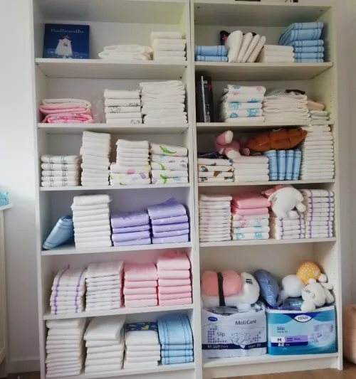 lots of people asked to see my diaper stash so I am happy to share 😊