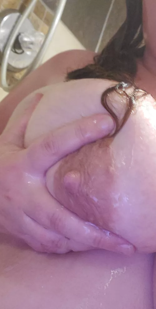 That's not all that's wet 😘