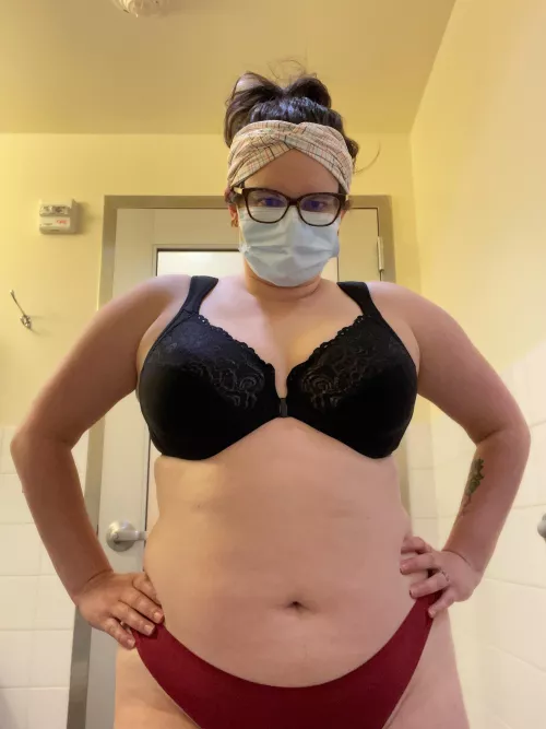 When you find out that the patient whose room you e been in and out of all night is on isolation precautions 😑