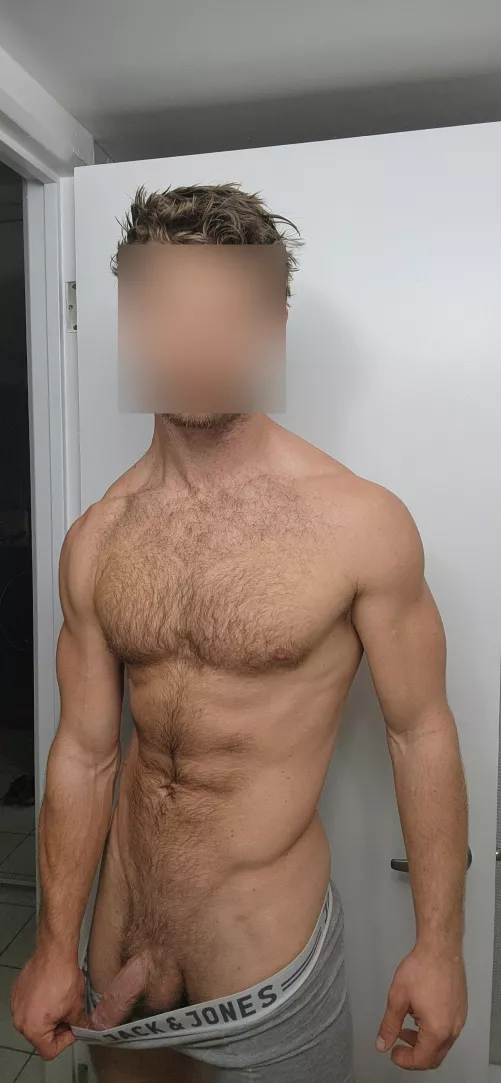 [29] Post gym feelin frisky