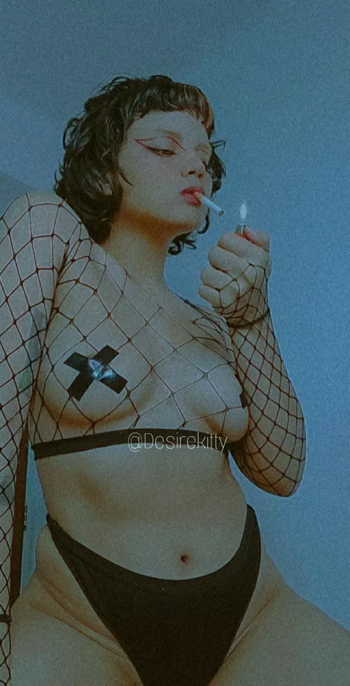 come here little loser, I want to destroy your self-esteem. Snapp: desirekitty95