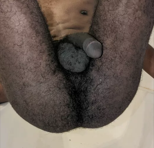 Hold my legs up so you can get a whiff