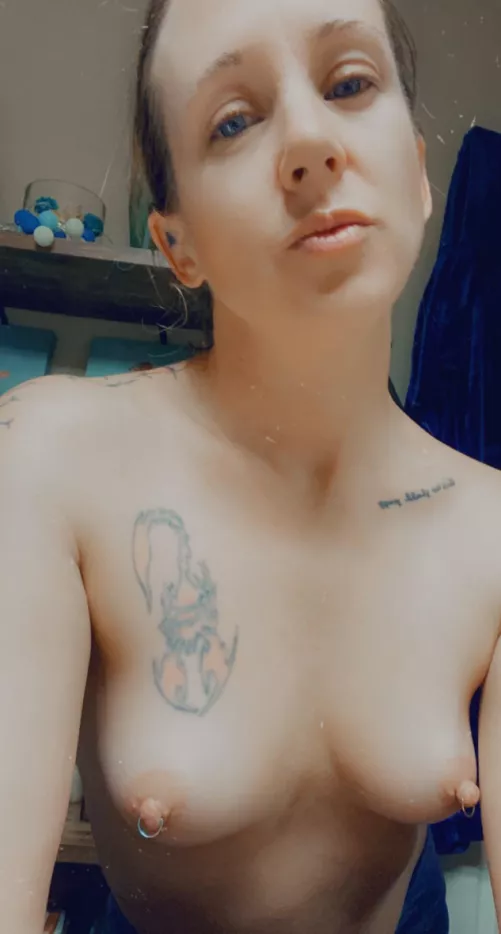 Just a chill Tuesday morning ❤️ OF link in comments 💋