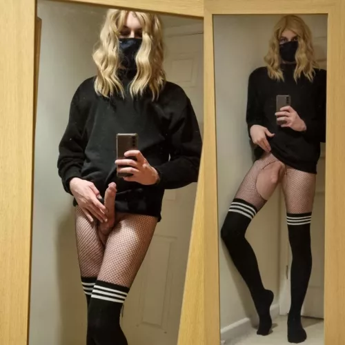 Just letting you know that I really need to be sucked rn 🤭🥰