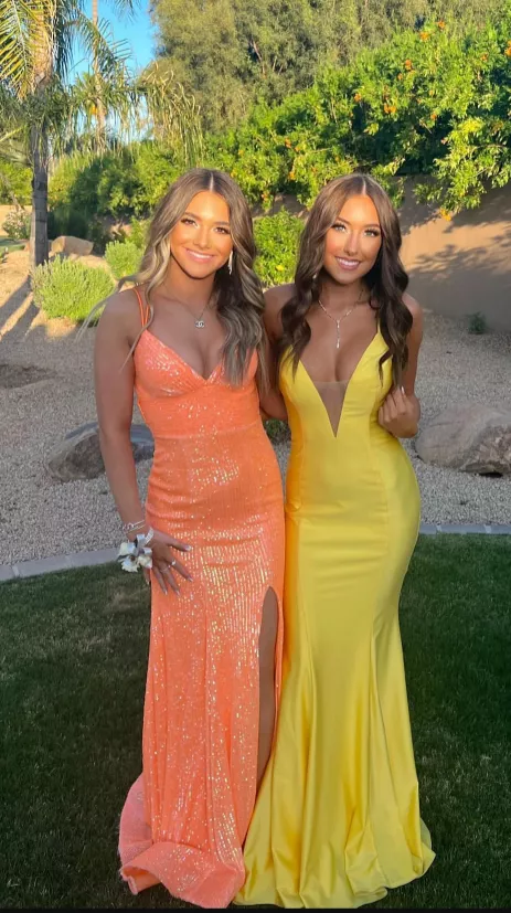 🧡 or 💛