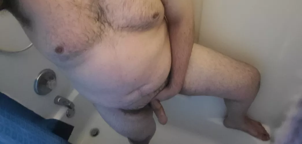 Suck and fuck in the shower?