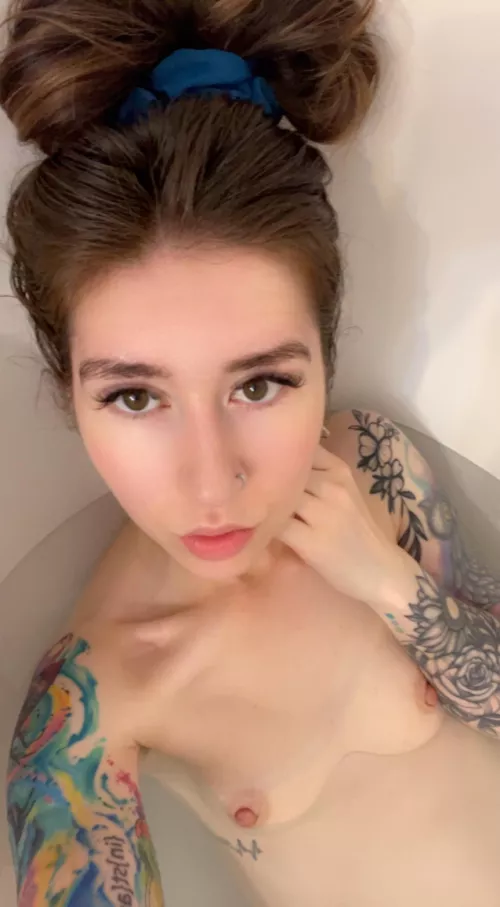 💦💦 This bath would be better with company 💦💦