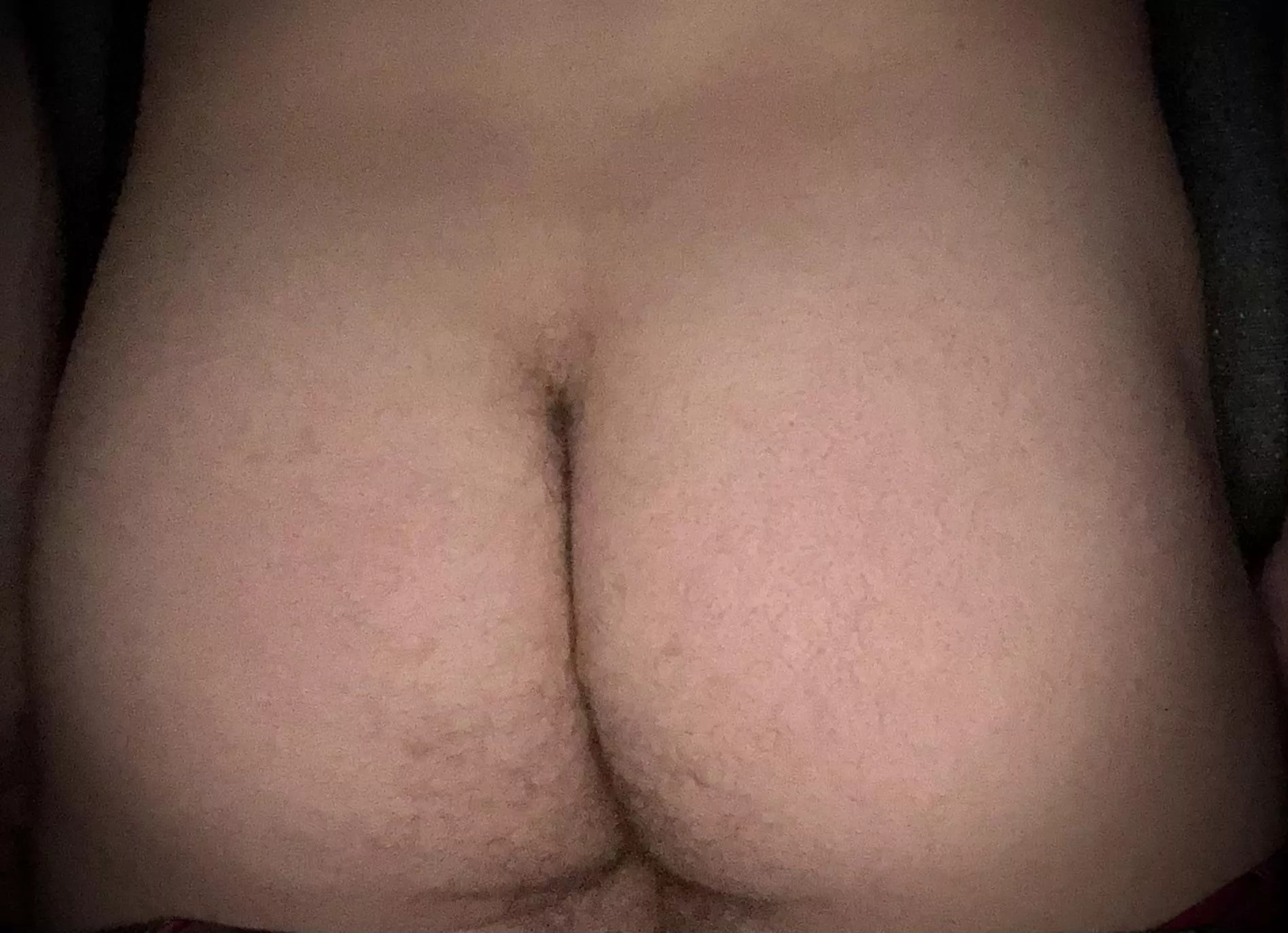 Trying to get it even bigger 🍑