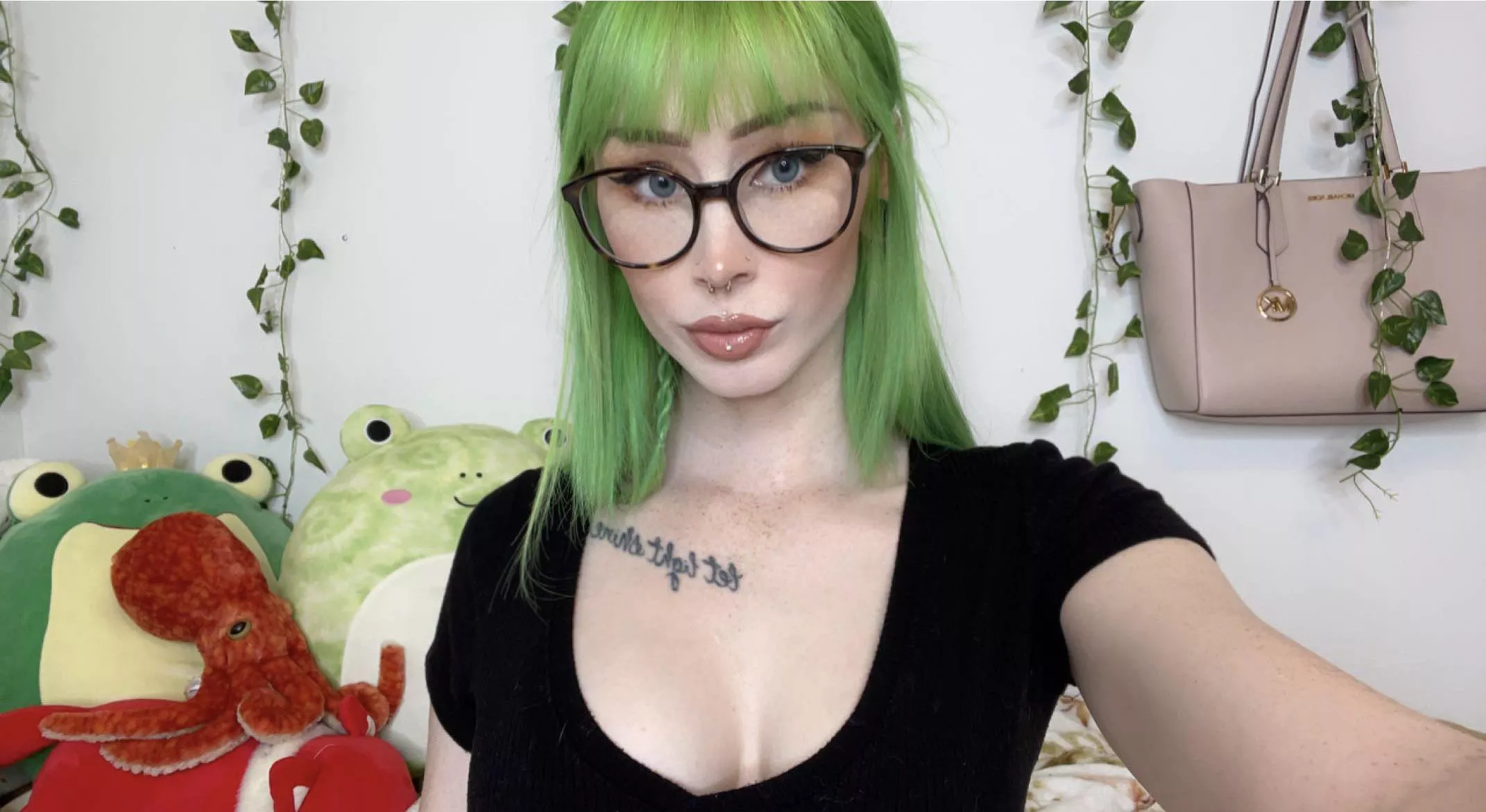 🖤🖤🖤