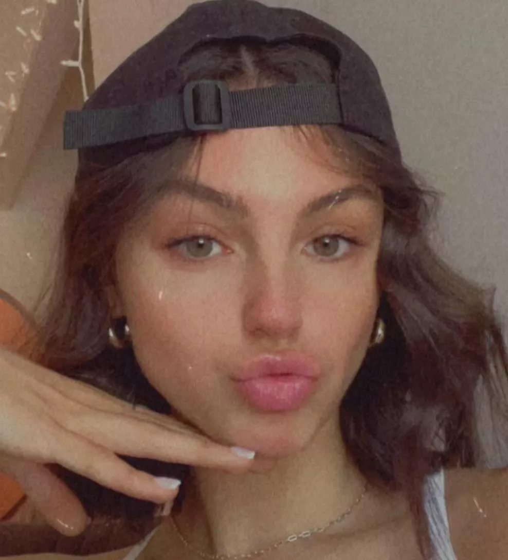 💋