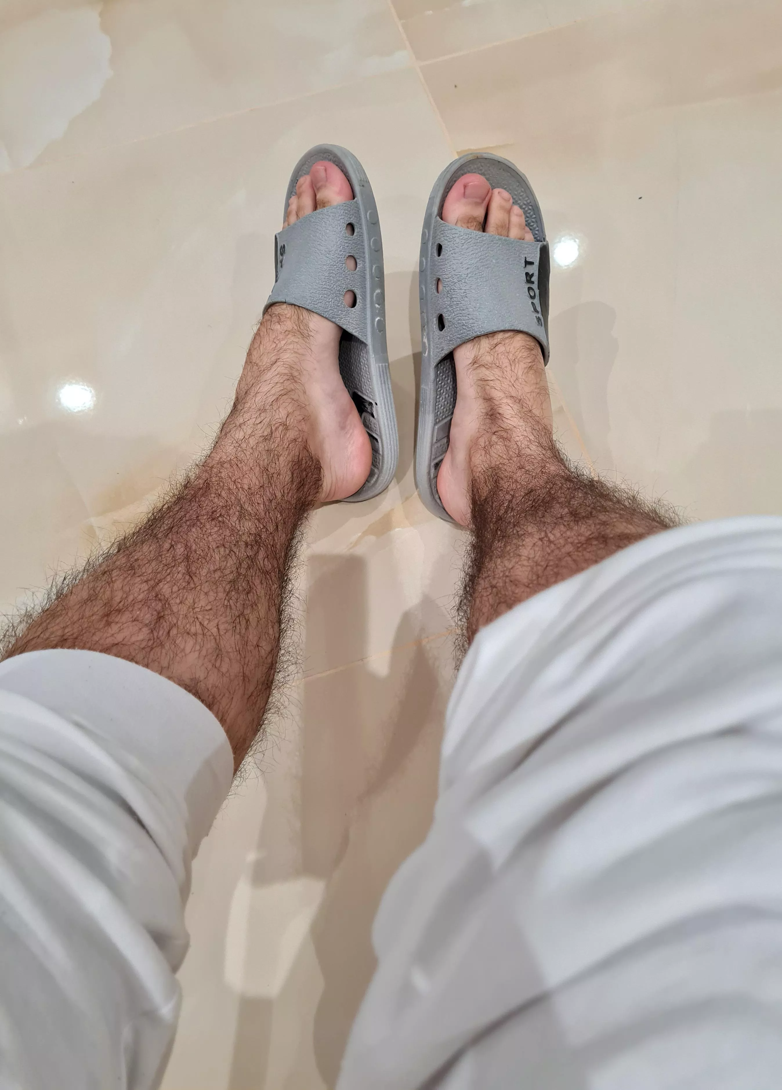 💋👣