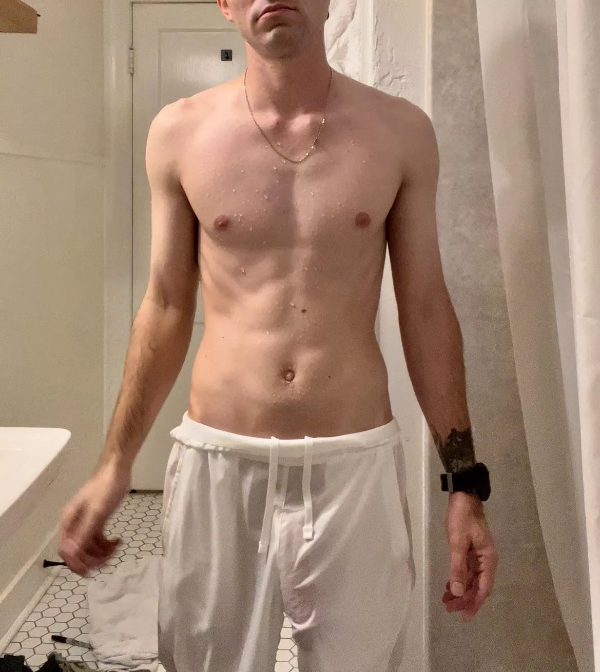 😏