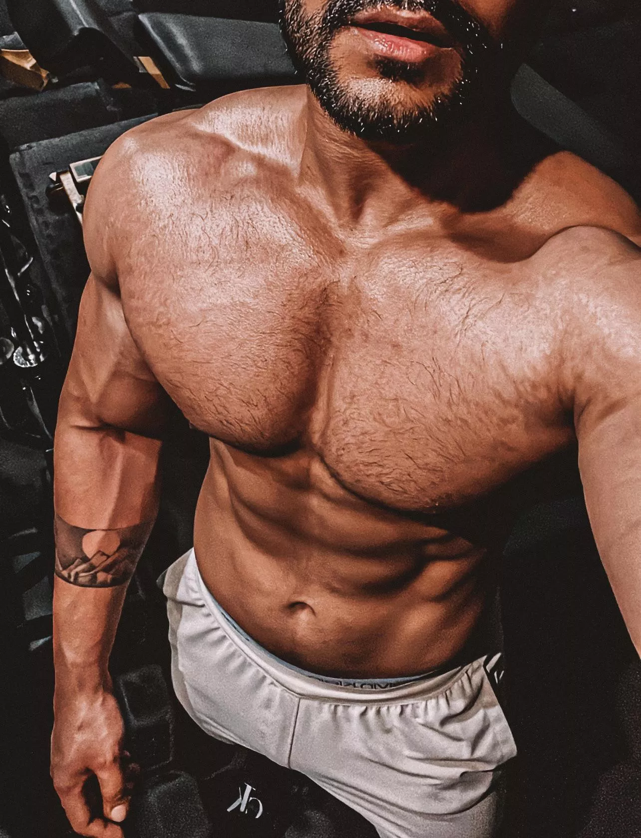 🦍