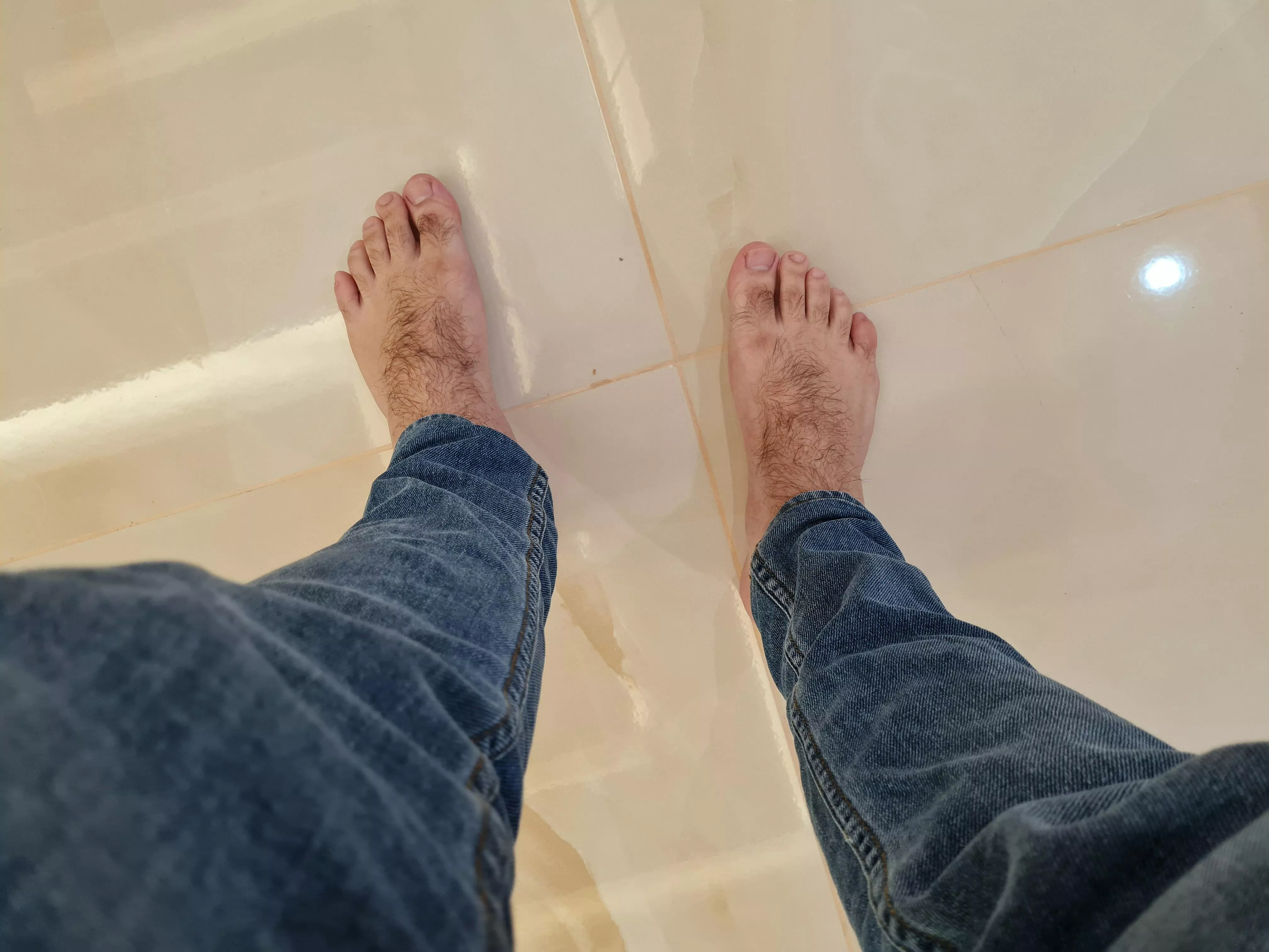 👣💋