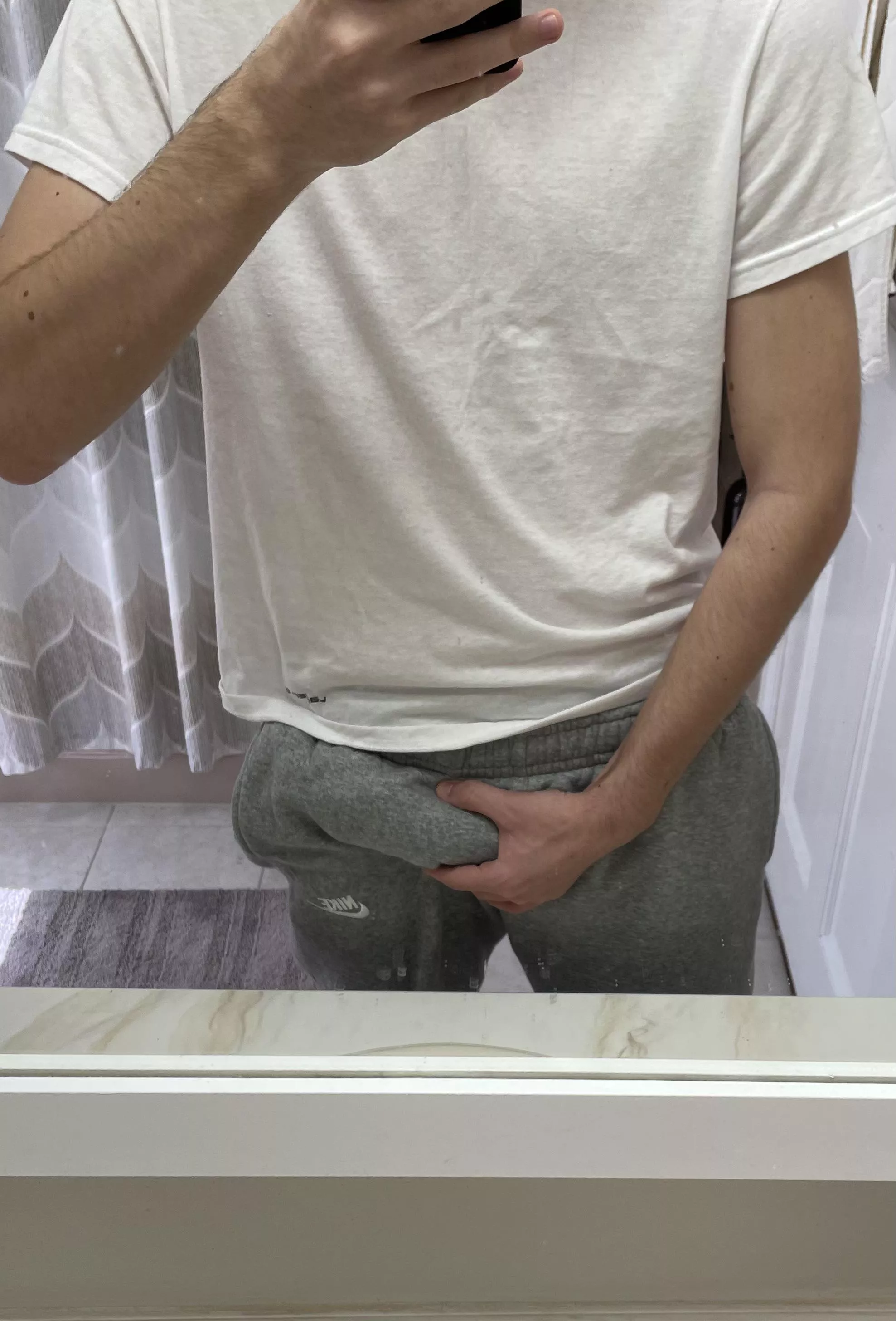 😋