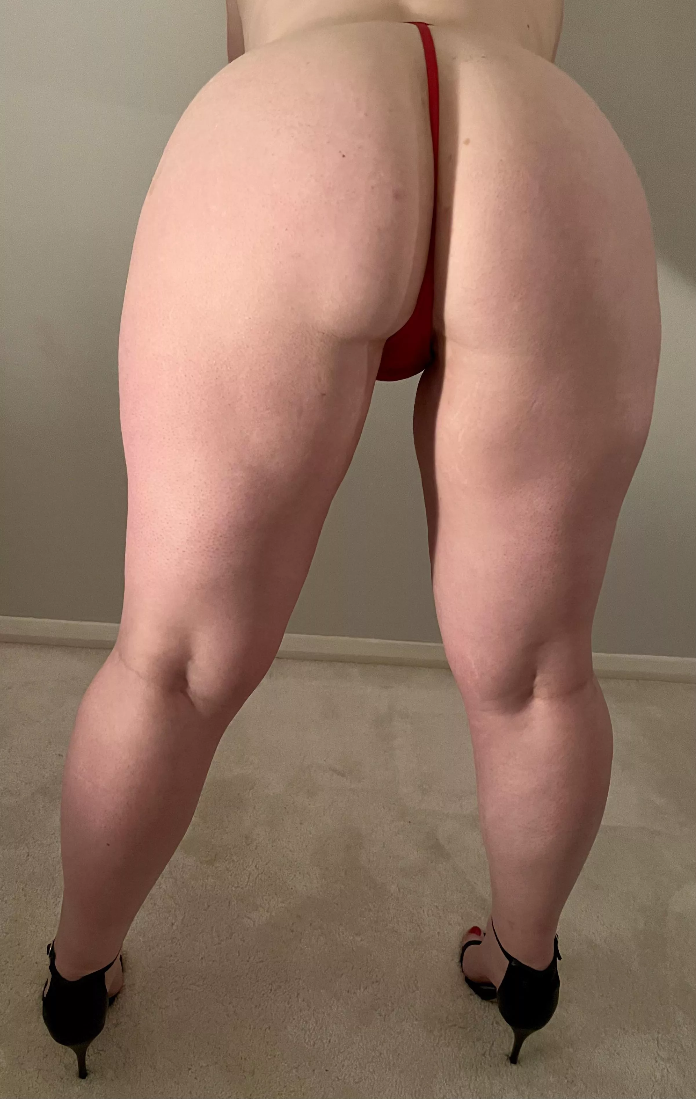 😘
