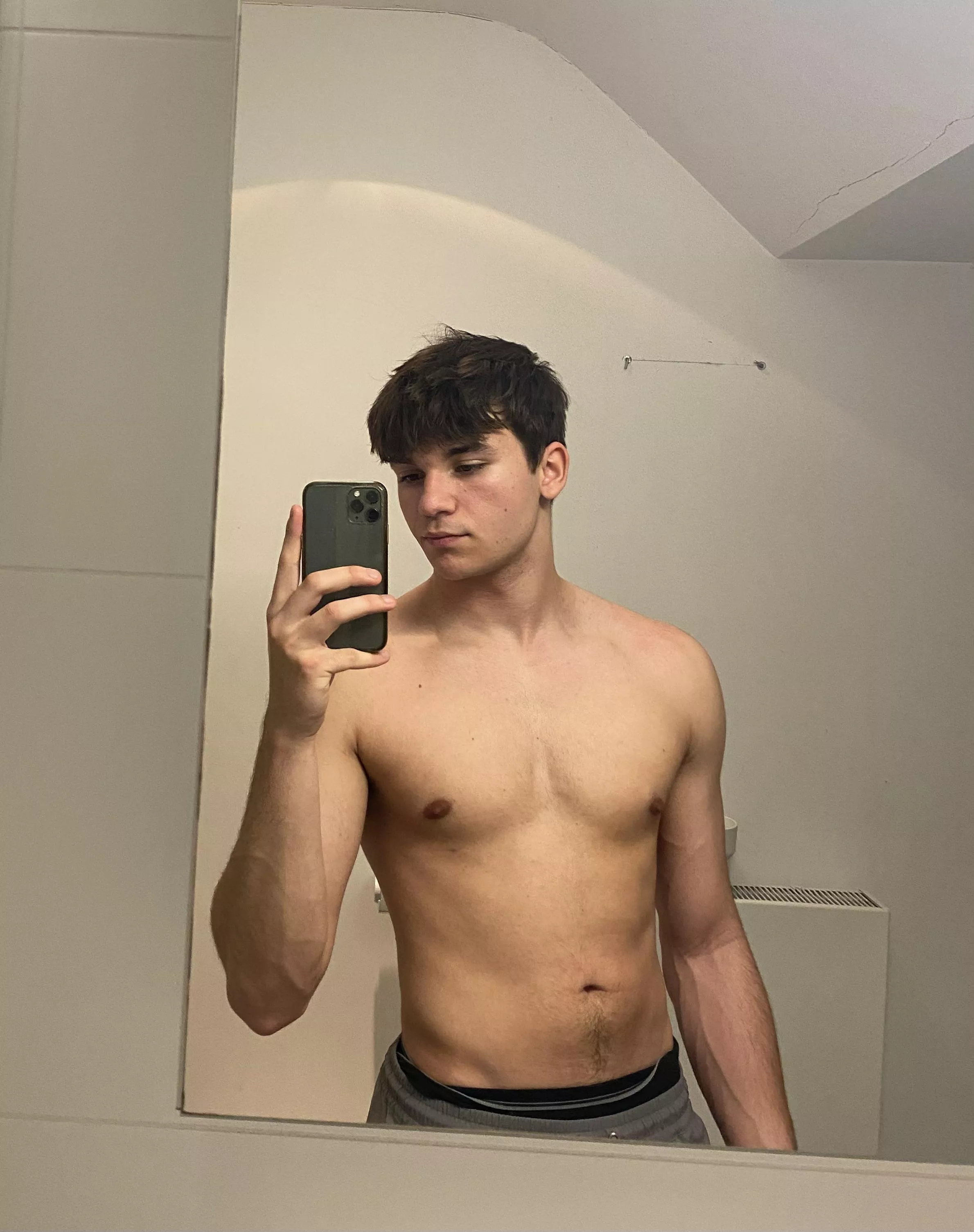 😏