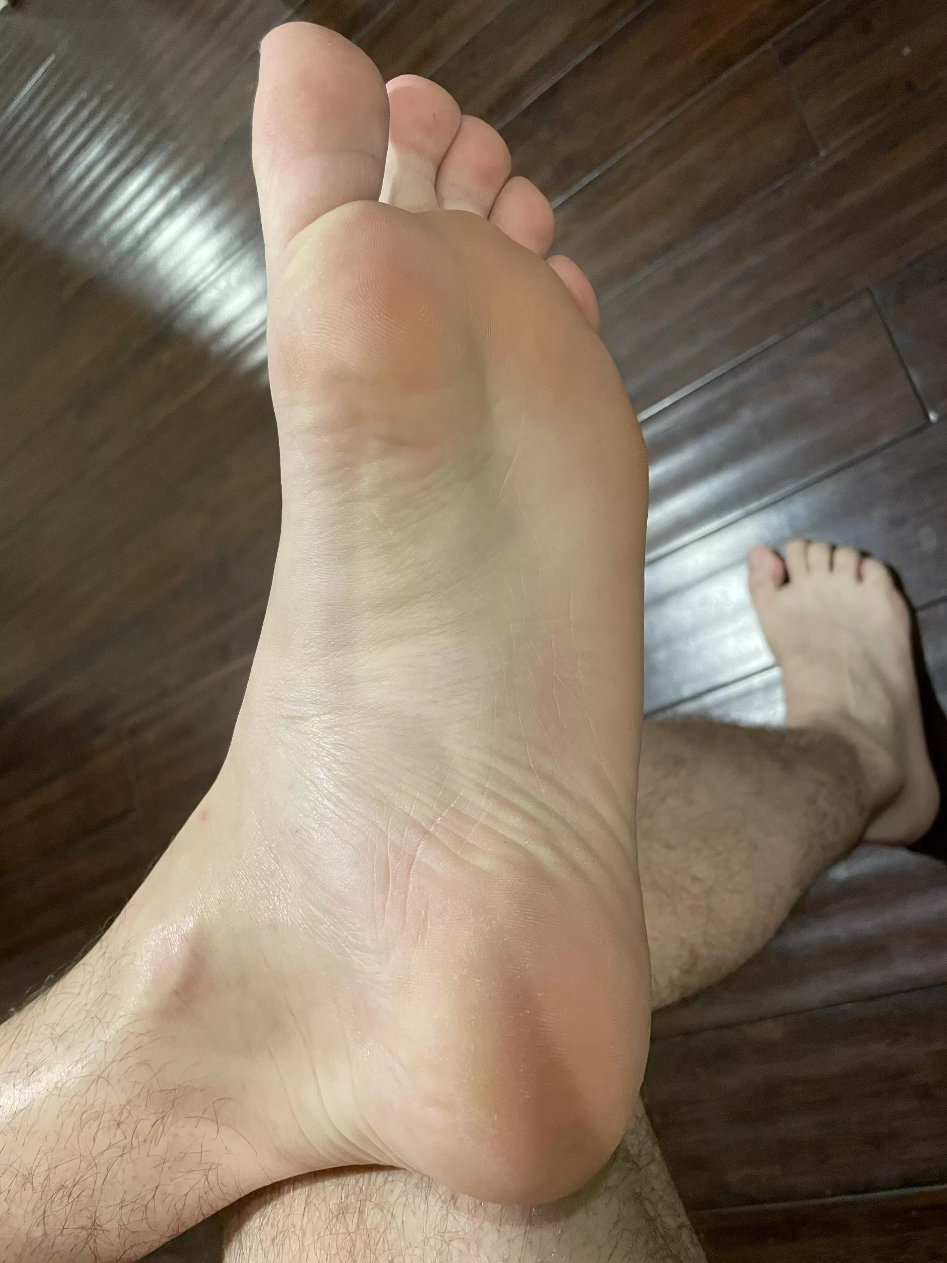 😋🦶