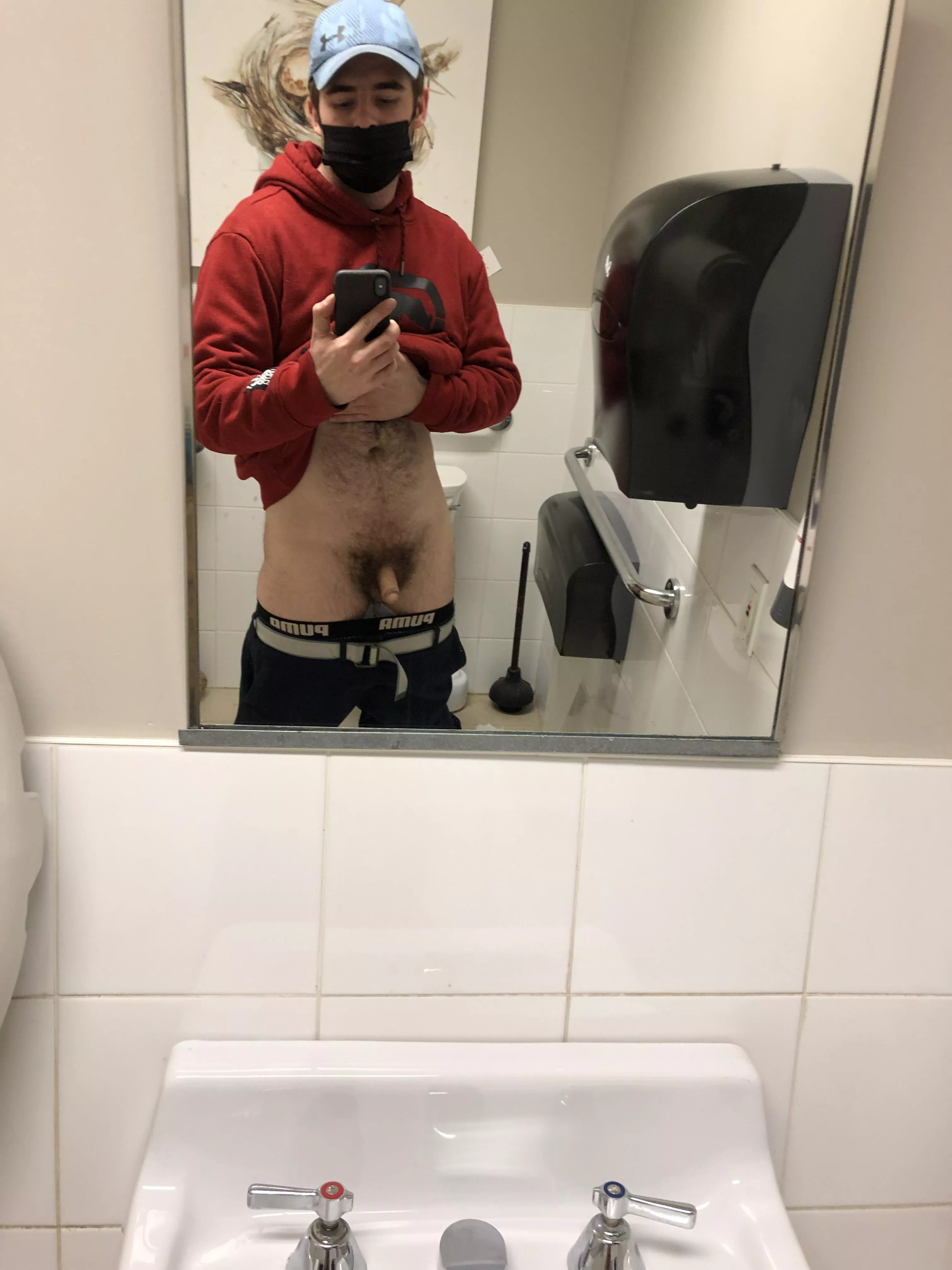 😏