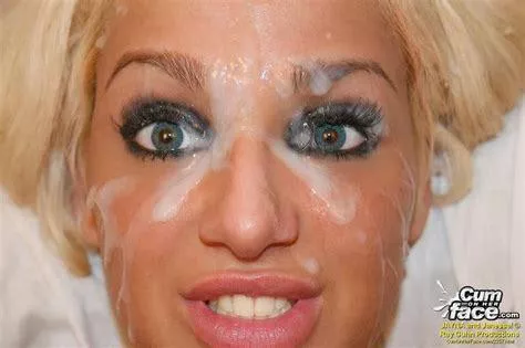 👁💦👁