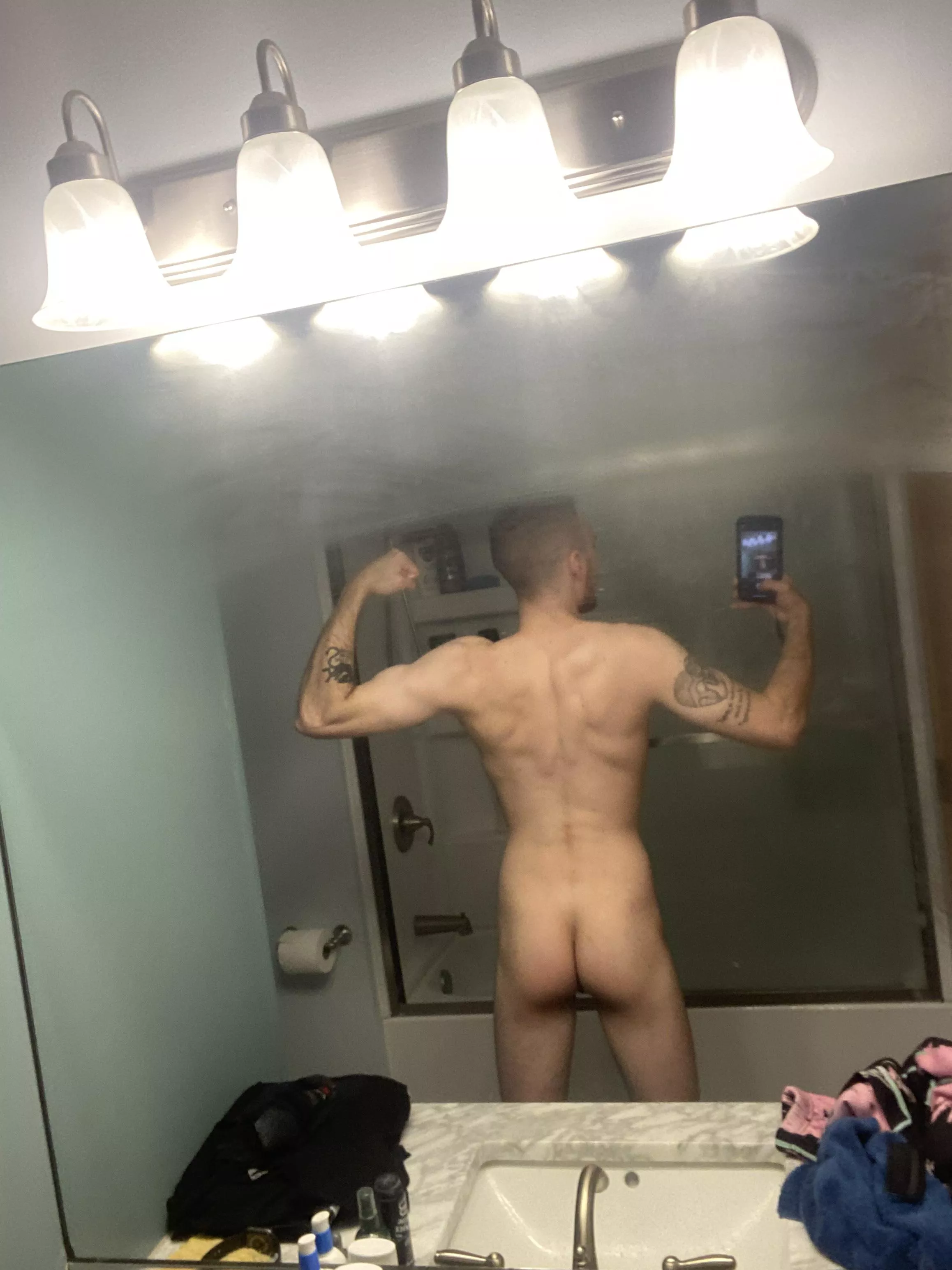💪🏽🍑😘