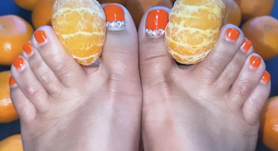🍊🦶