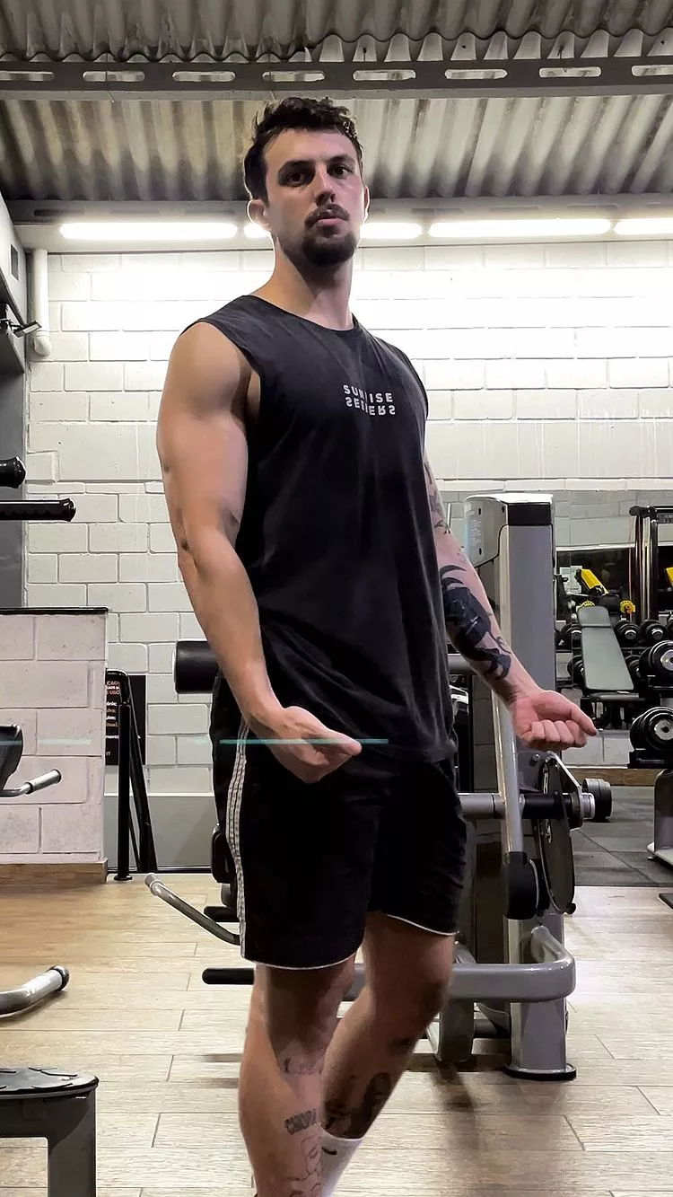 🥊