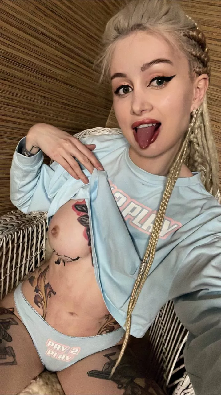 🤭😜