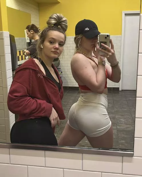 🥰