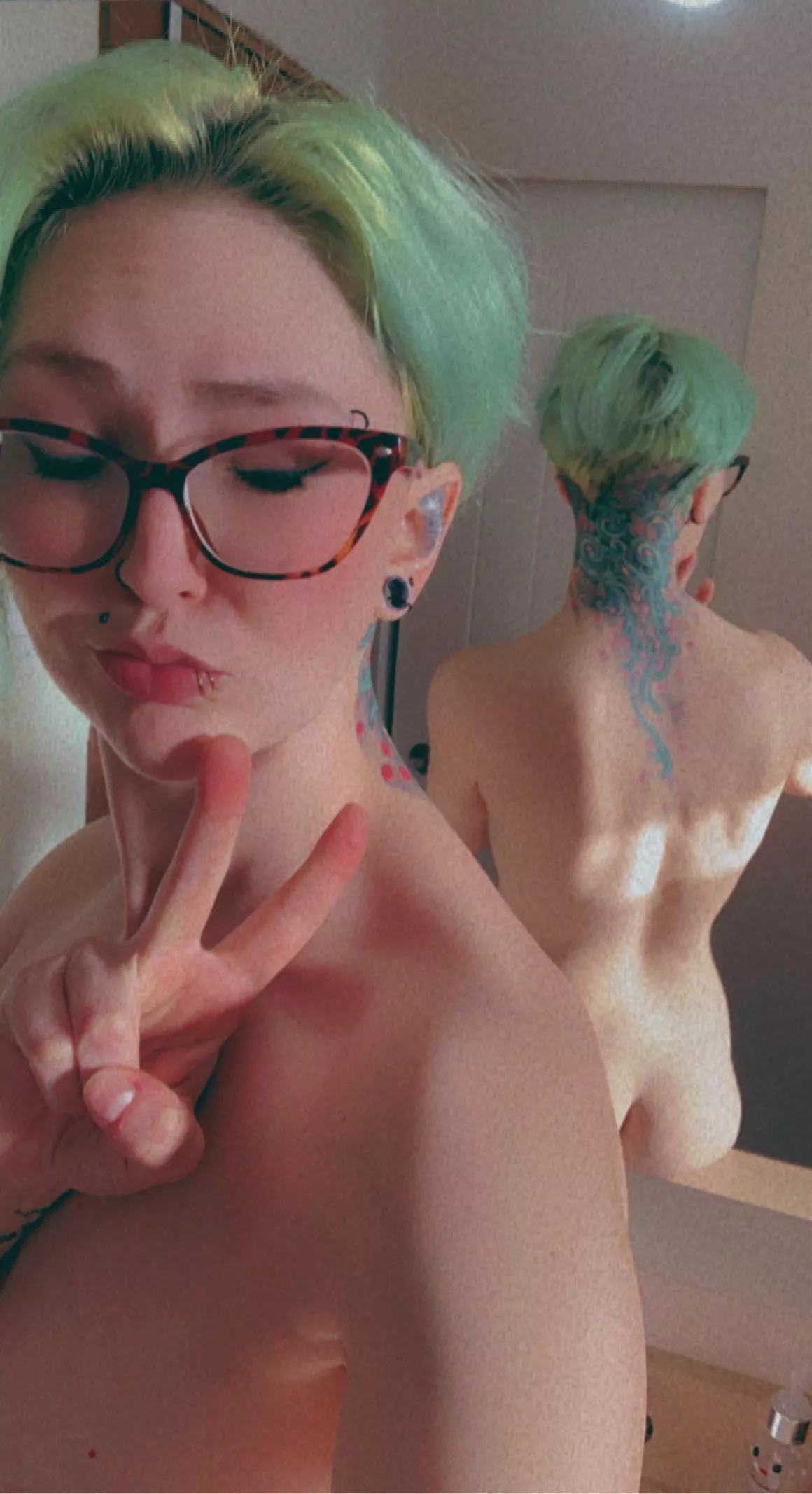 ✌🏻🕊🍑